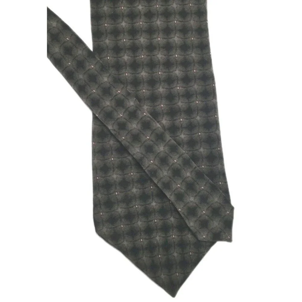 Vintage Bill Blass Black Label Men's Tie 100% Silk  57